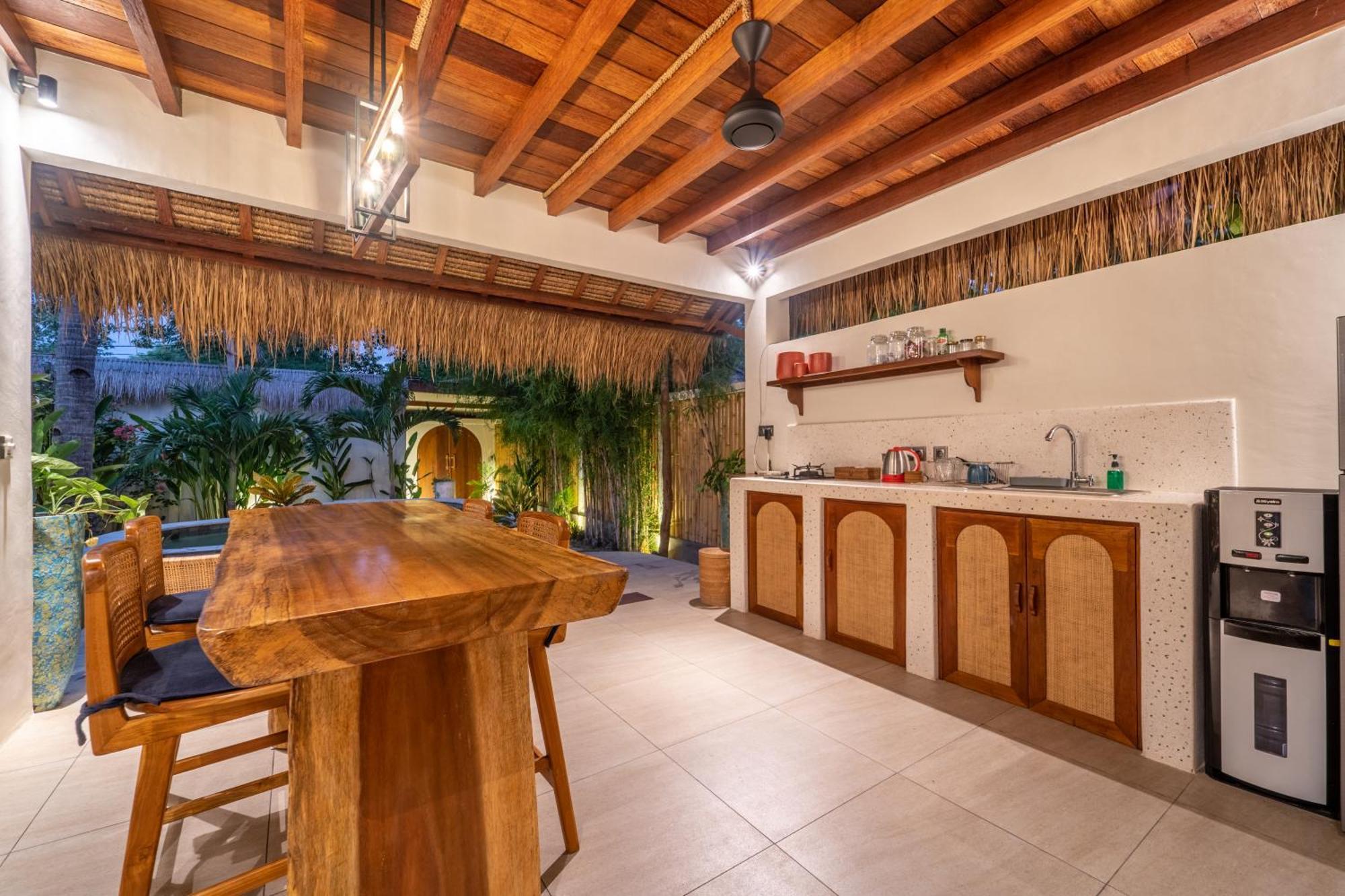 La Villa Loca กิลิไอร์ ภายนอก รูปภาพ